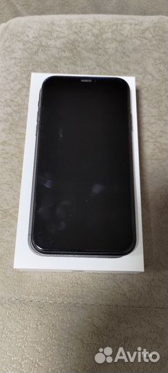 iPhone Xr, 128 ГБ