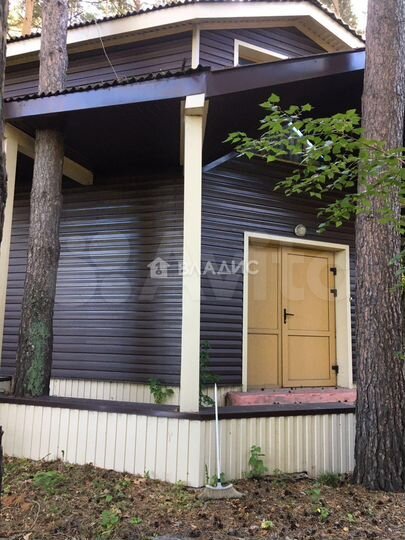 Дом 158 м² на участке 4,1 сот.