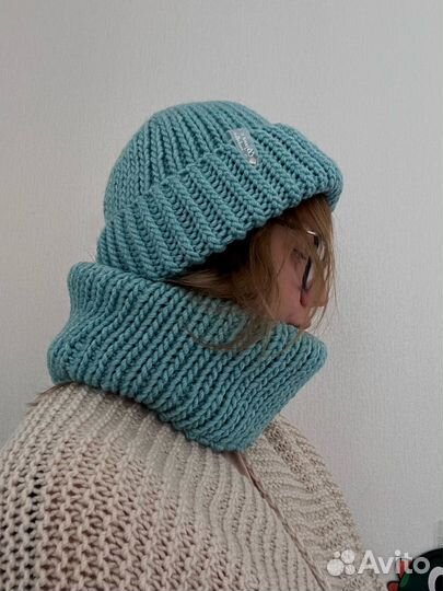 Шапка снуд варежки вязаные