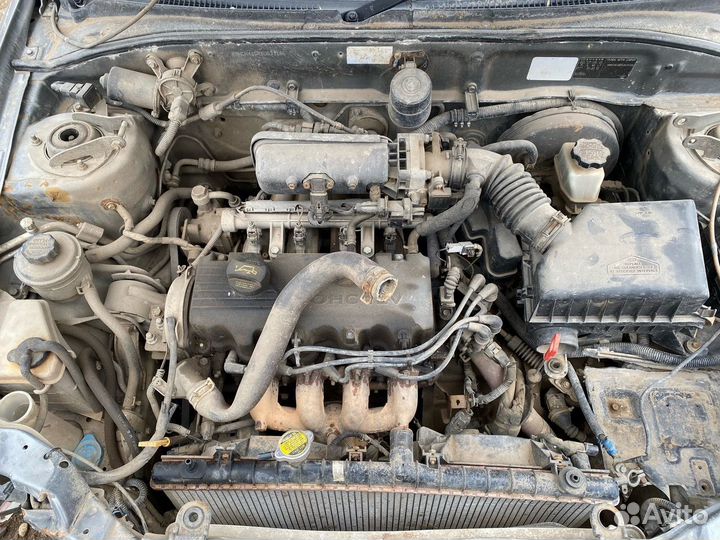 В разборе Hyundai Accent 12v 1.5