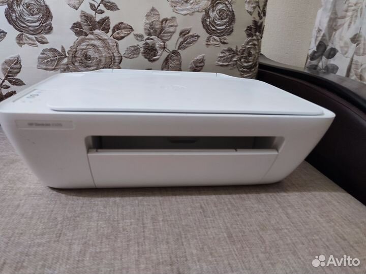 Мфу струйное HP DeskJet 2320, цветн., A4, белый
