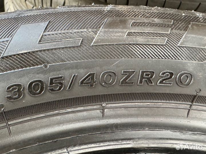 Bridgestone Dueler H/P Sport 275/45 R20 и 305/40 R20 112Y