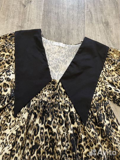 Нарядное женское платье 42 - 44 размер