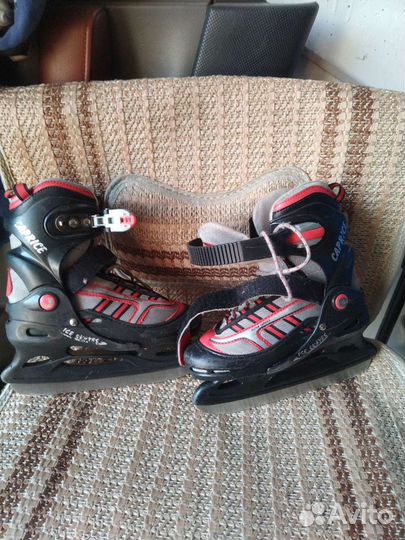 Коньки с регулировкой размера 30-34