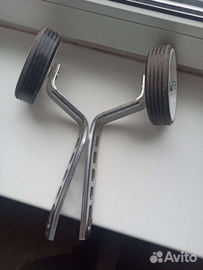 Поддерживающие колеса