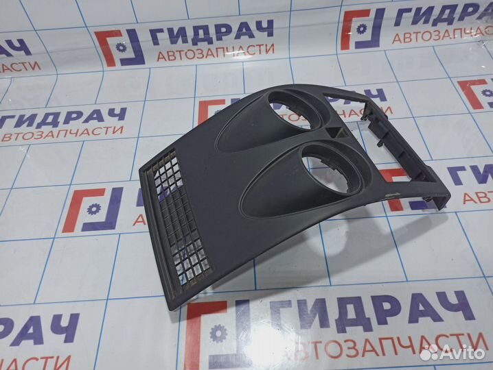 Накладка на торпедо центральная Nissan Qashqai (J1