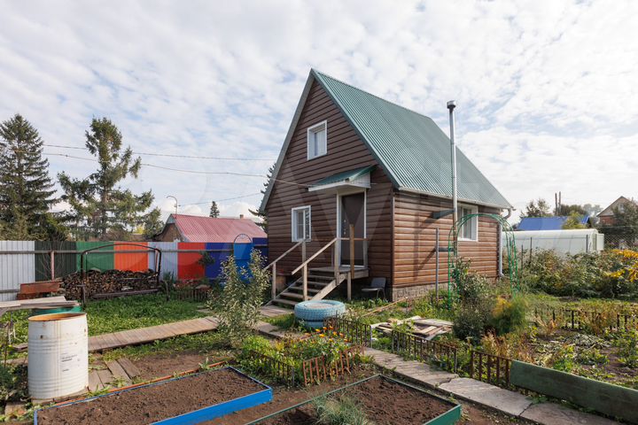 Дом 54,9 м² на участке 6 сот.