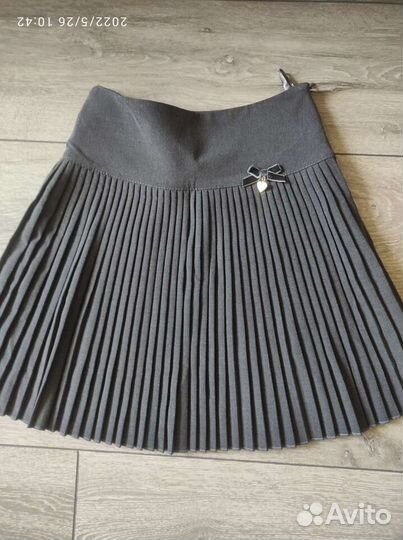 Пакетом школьные вещи на девочку 140