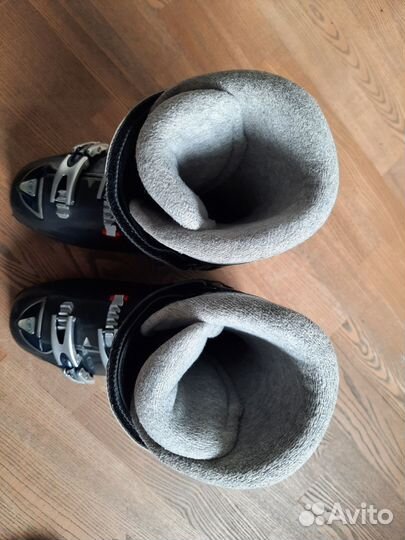 Горнолыжные ботинки Tecnica 260 мм и палки Wedze