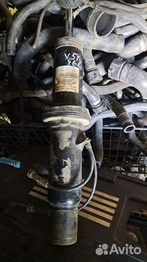 Левый передни амортизатор с едс бмв х6м х5м е70/71