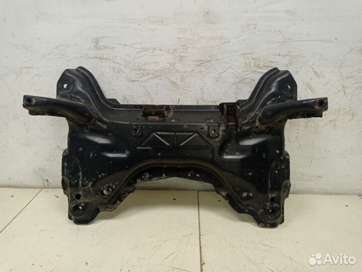 Балка подмоторная (подрамник) передняя Peugeot 307