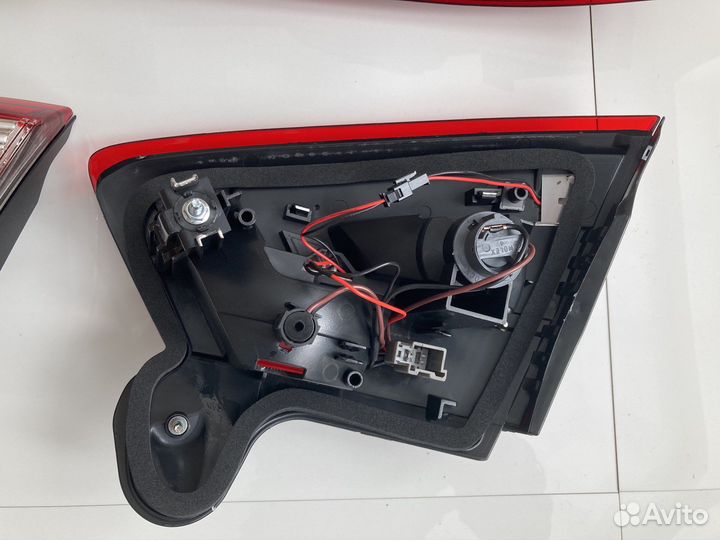 Фонарь (1шт в крышку) Ford Mondeo IV (2011-2014)