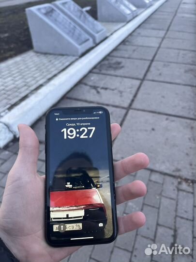 iPhone Xr, 64 ГБ