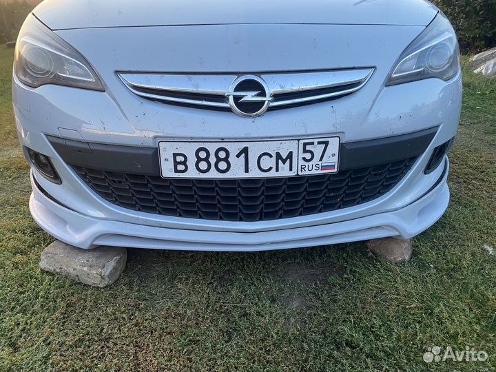 Накладка на передний бампер астра j GTC