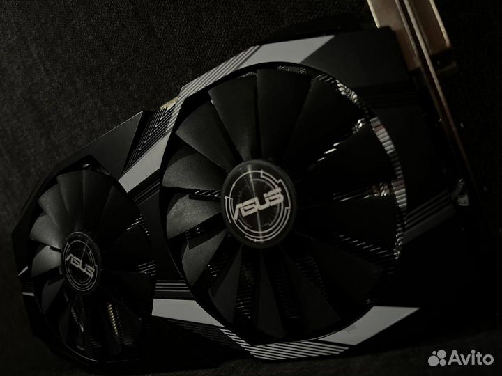 Видеокарта RX 580 asus 8 GB 2304 sp