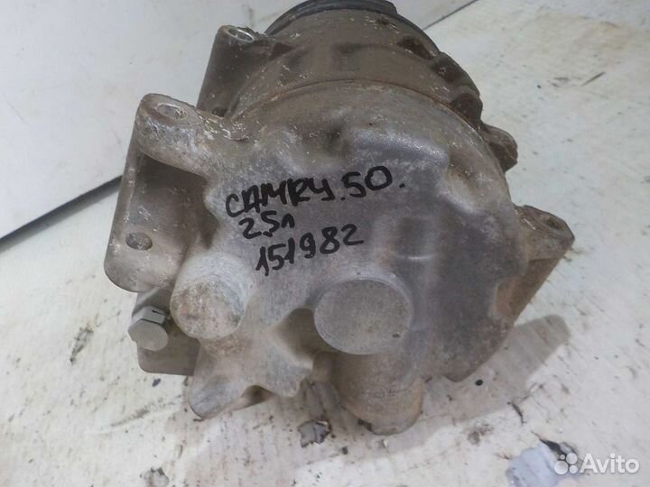 Компрессор кондиционера Toyota Camry 50