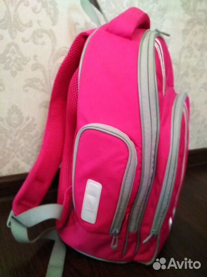 Рюкзак школьный