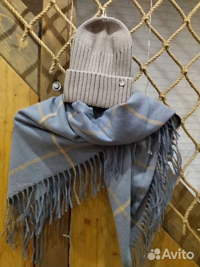 Шапка женская