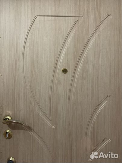 Дверь входная