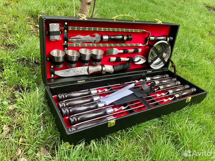 Набор с шампурами