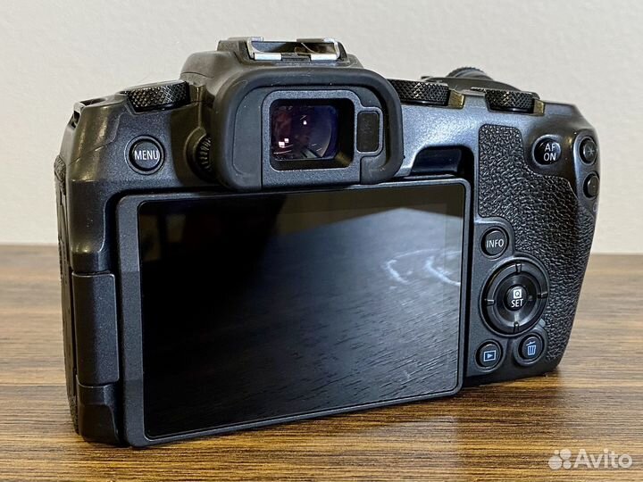 Фотоаппарат Canon EOS RP