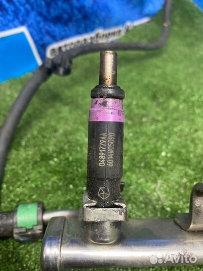 Форсунка топливная Dodge Caliber PM EBA 2006