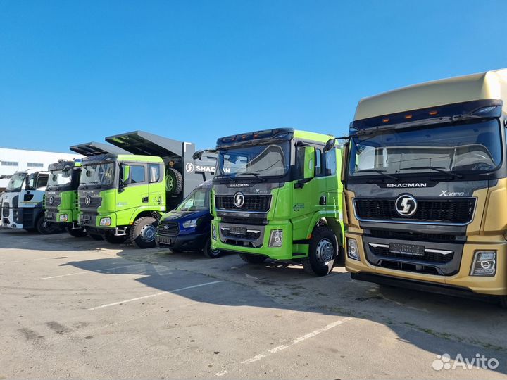 Shacman (Shaanxi) SX42584V324, 2023