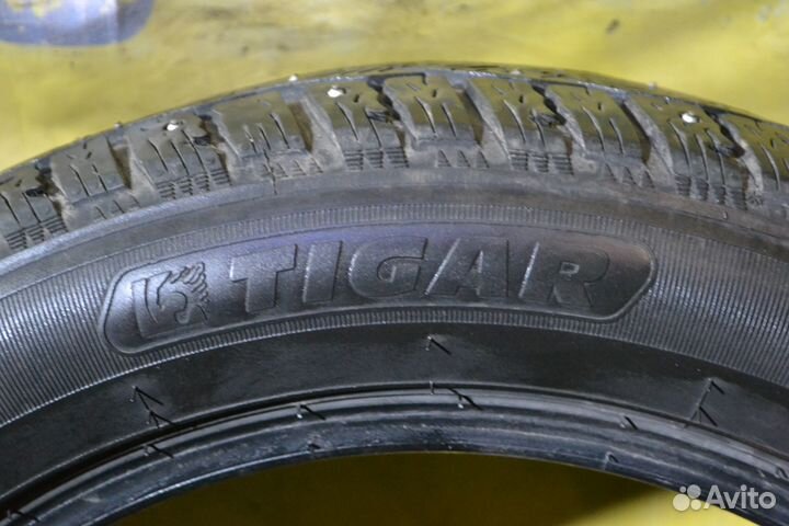 Tigar Ice 215/55 R17