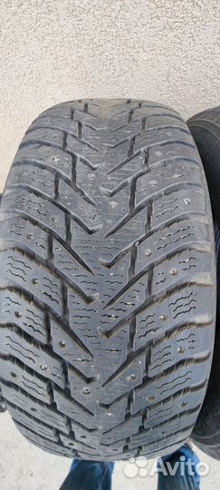 Nokian Tyres Hakkapeliitta 8 SUV 235/60 R18 107T