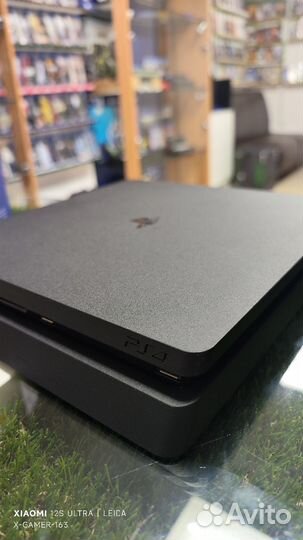 PS4 Slim 1TB(2208) 2 Геймпада/50+ Игр от EA