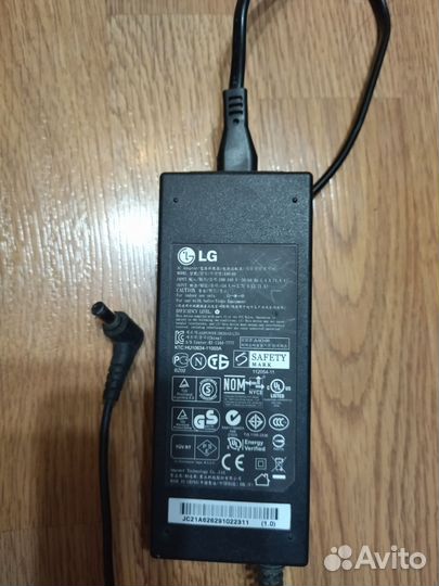 Адаптер LG AAO-00