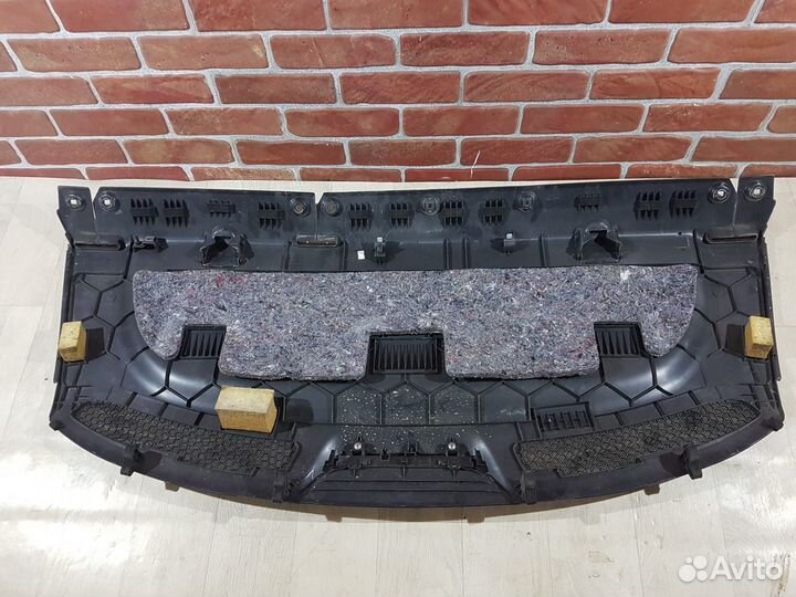 Полка задняя Volkswagen polo 2013