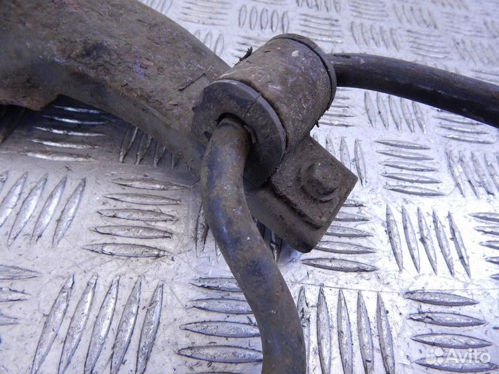 Стабилизатор поперечной устойчивости volvo V40