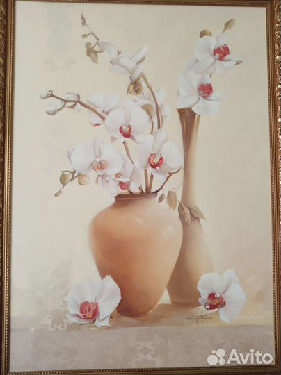 Большая картина в красивой раме