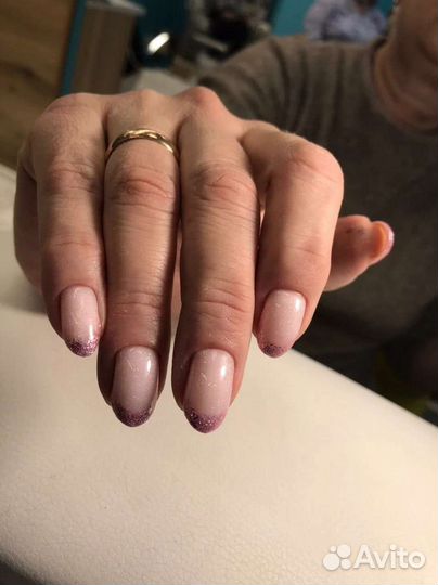 Маникюр и педикюр