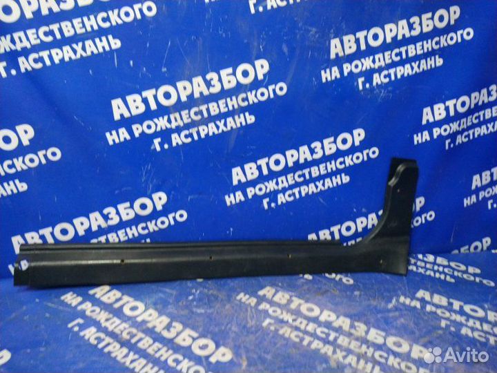 Накладка на порог Ваз Лада 2110 седан 2111 2002