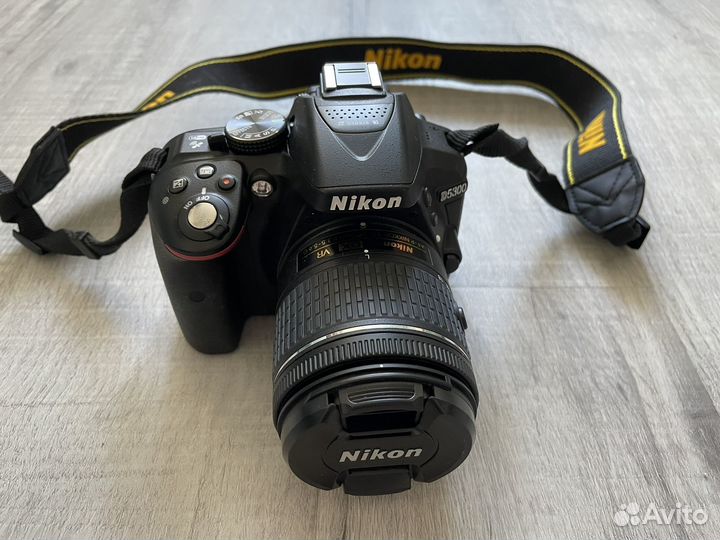 Зеркальный фотоаппарат Nikon D5300