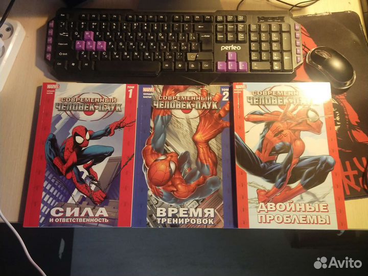 Комикс современный человек паук комплект
