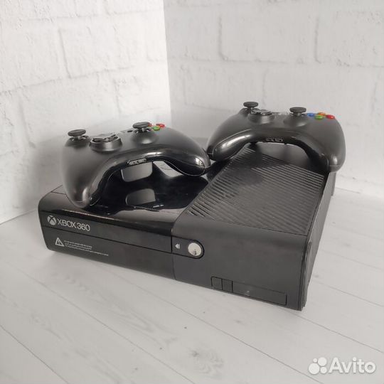 Игровая приставка Microsoft Xbox 360 500 Гб