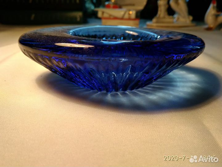 Пепельница синее стекло 80-е годы 20 века