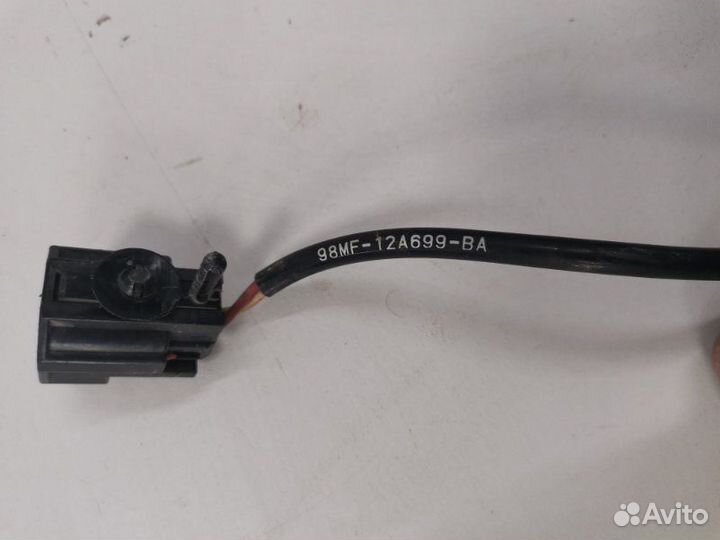 Датчик детонации Ford Focus 3 хэтчбек 1.6 iqdb 105