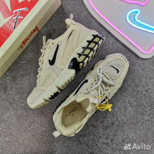 Кроссовки Nike Air Zoom Stussy Fossil