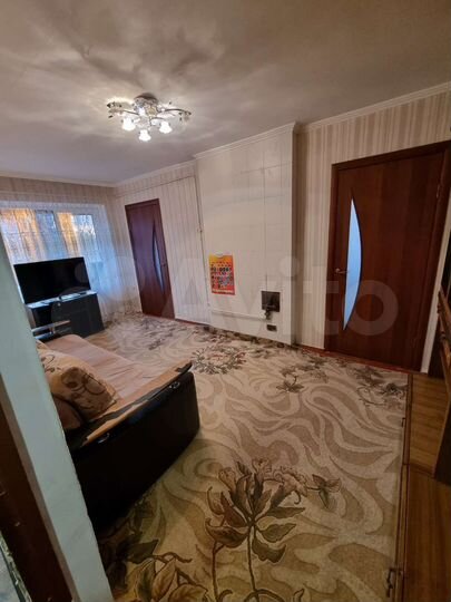 3-к. квартира, 43 м², 2/2 эт.