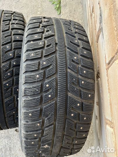 Kumho I'Zen KW22 225/50 R17