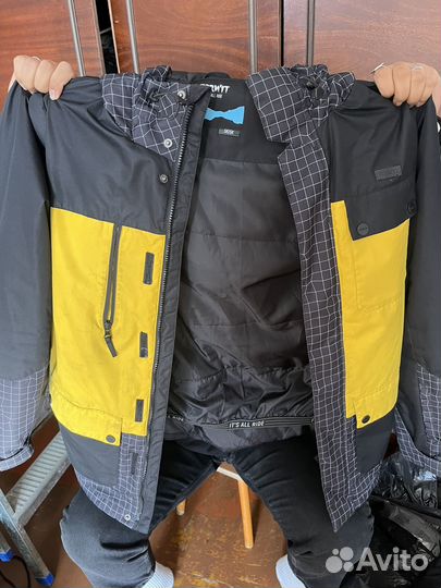 Сноубордическая куртка и штаны мужкие S