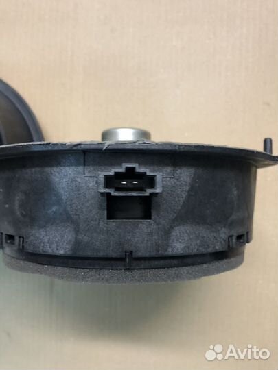 8R0035411 Штатные динамики Sonavox Audi A4B