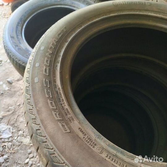 Continental CrossContact ATR 235/55 R17