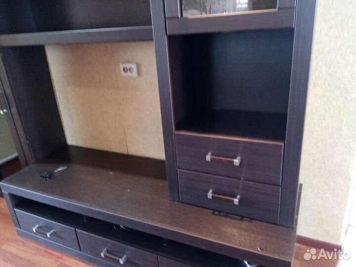 Стенка в гостиную со шкафом под тв бу