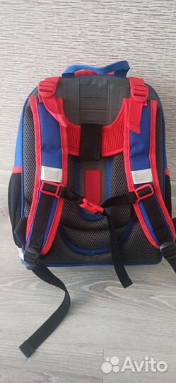 Школьный рюкзак