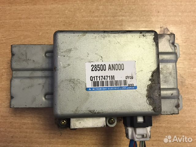 Блок управления рулевой рейкой на nissan march K11